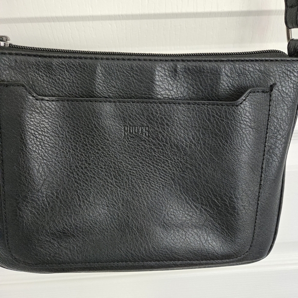 Roots black handbag - Picture 3 of 8